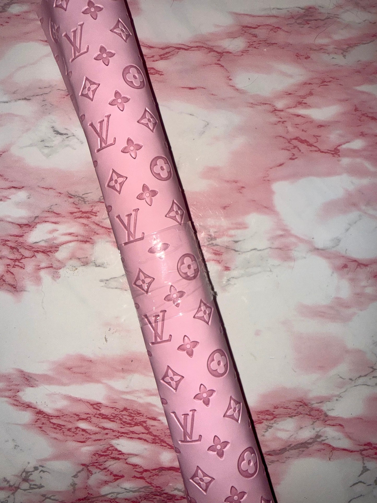 Pink bubblegum girl