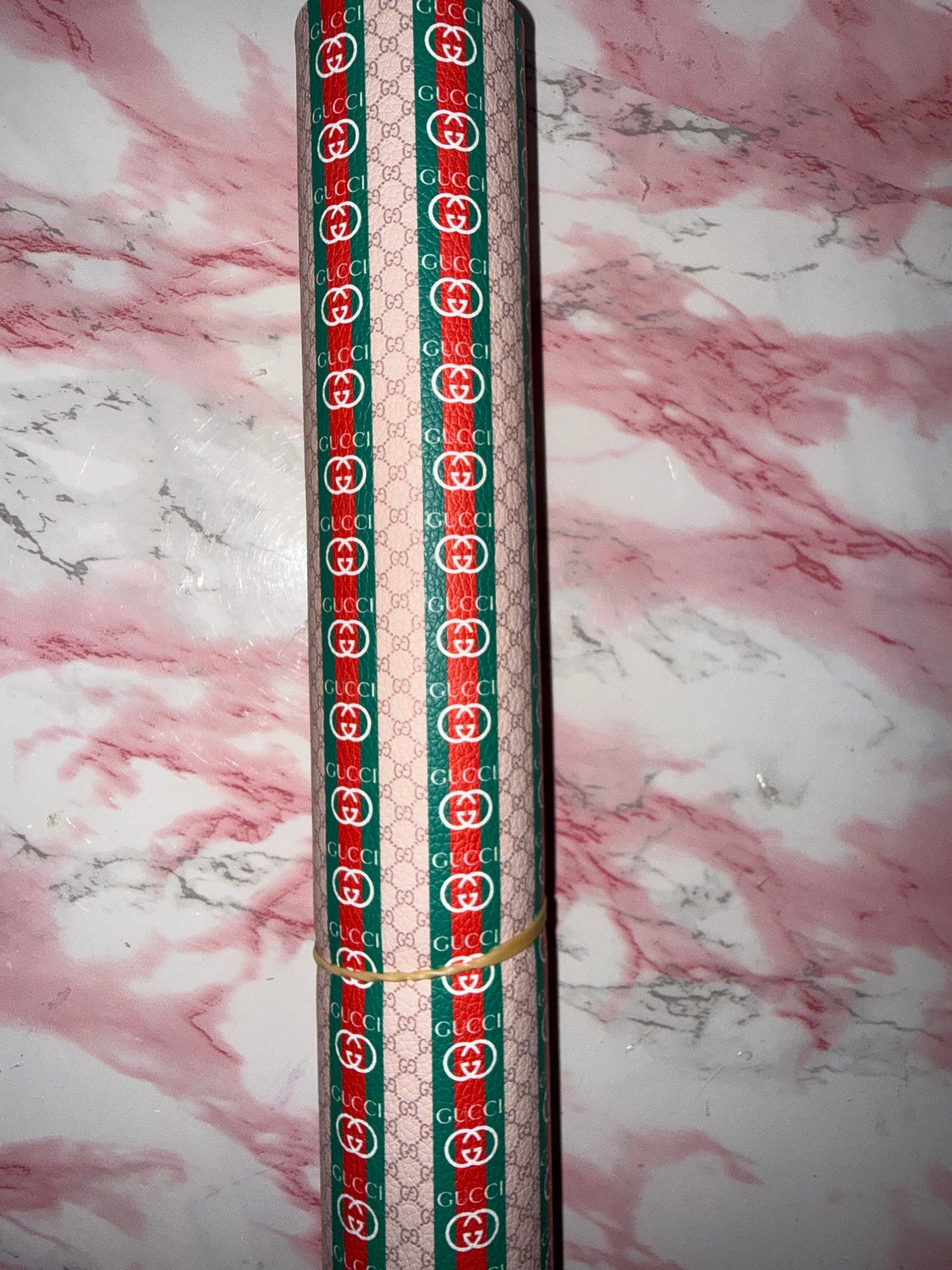 Red stripe green