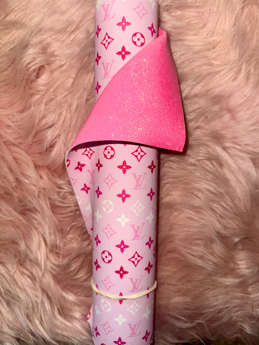 Pink bubble gum Louis