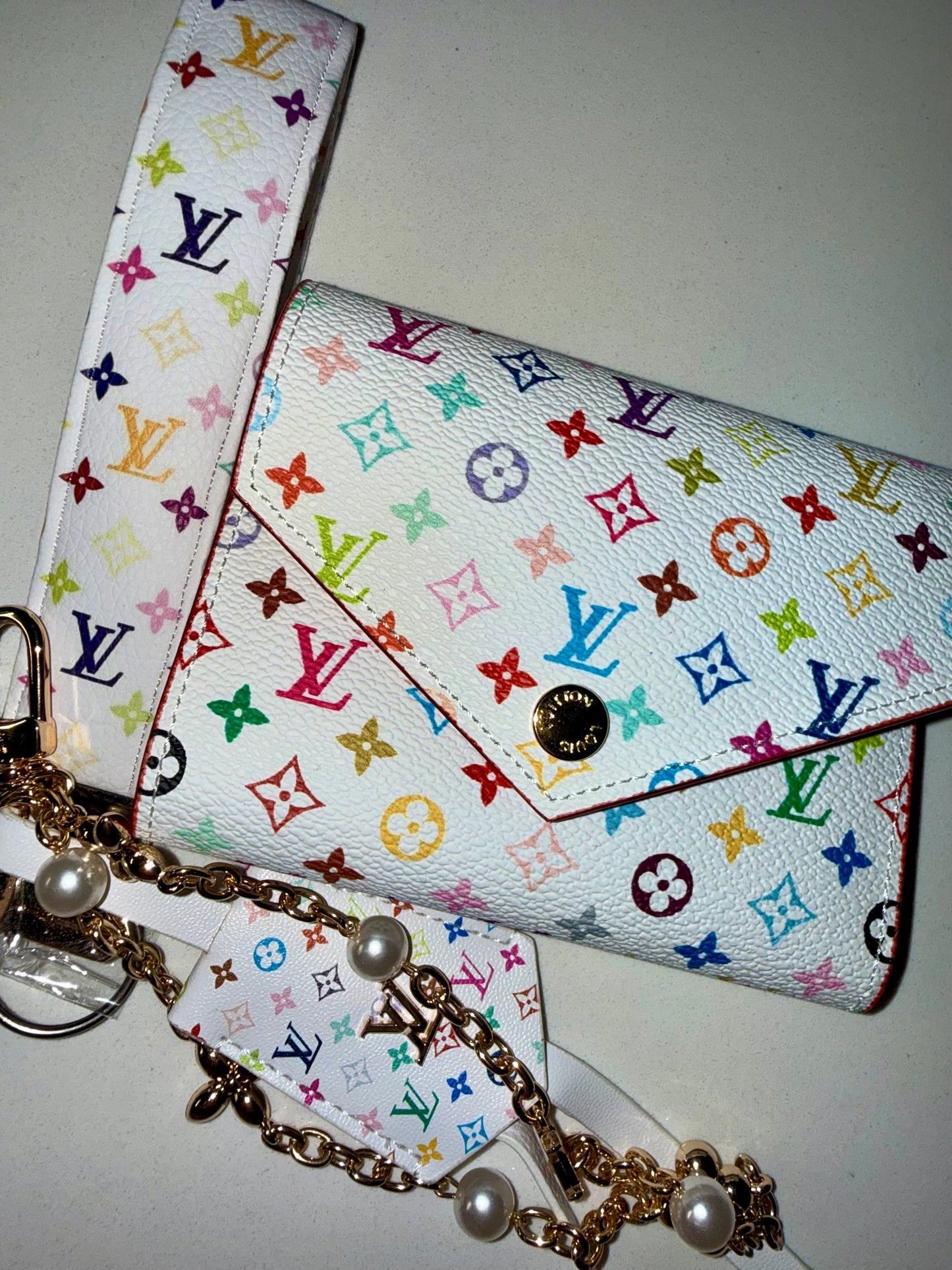 Medium wristlet with wallet and accessories