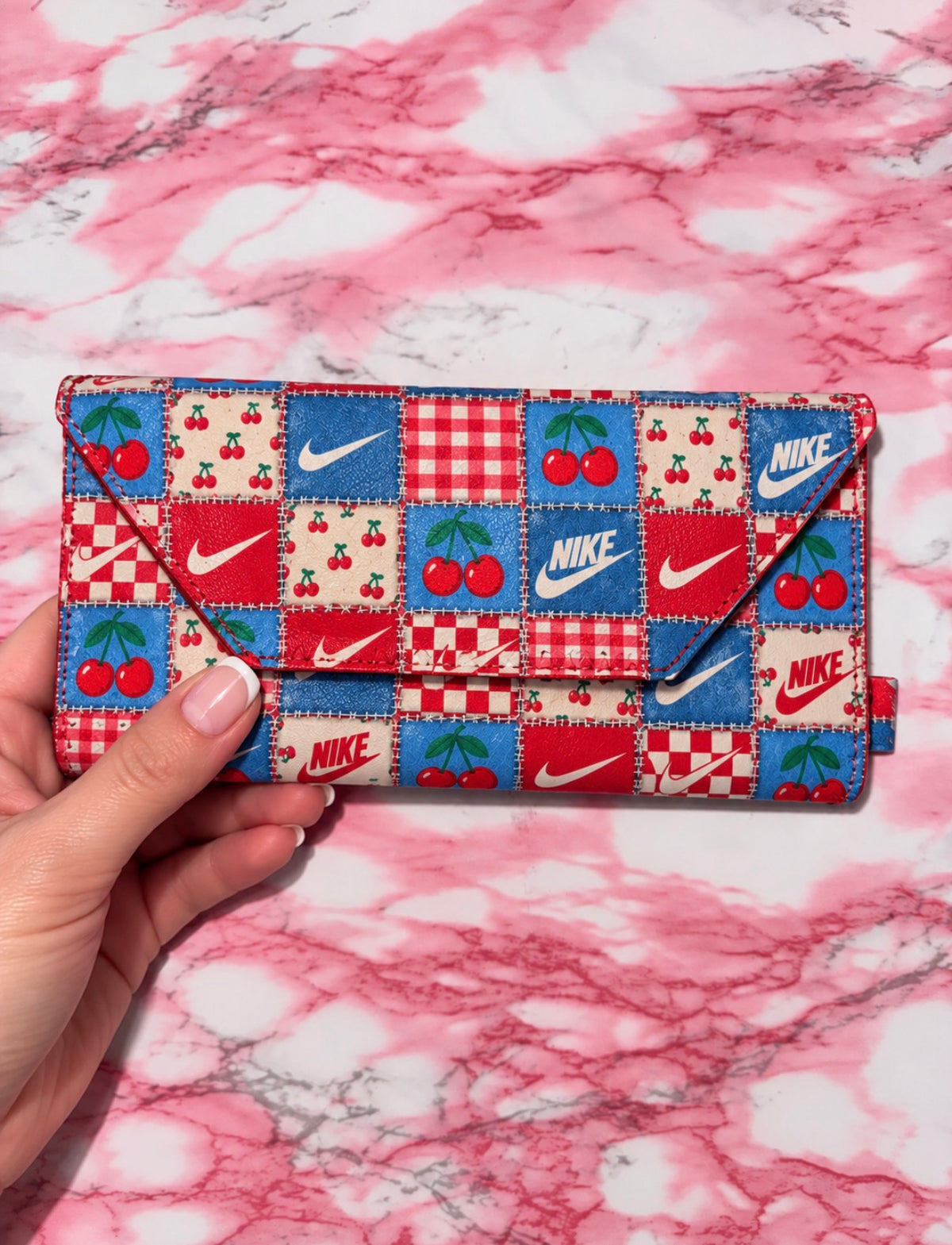 Trifold wallet with matching keychain