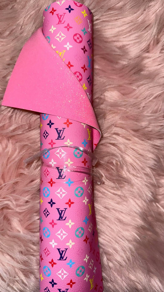 Hot pink babe